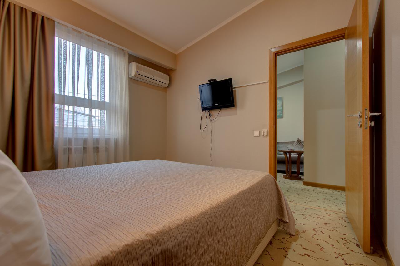 Bishkek Boutique Hotel Luaran gambar